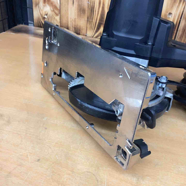 ★マキタ(makita) 電気マルノコ HS6301B【越谷店】