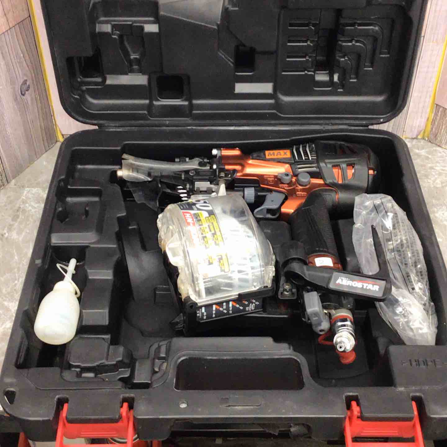 ☆マックス(MAX) 高圧エア釘打ち機 HN-50N4(D)-R【八潮店】 – アクト