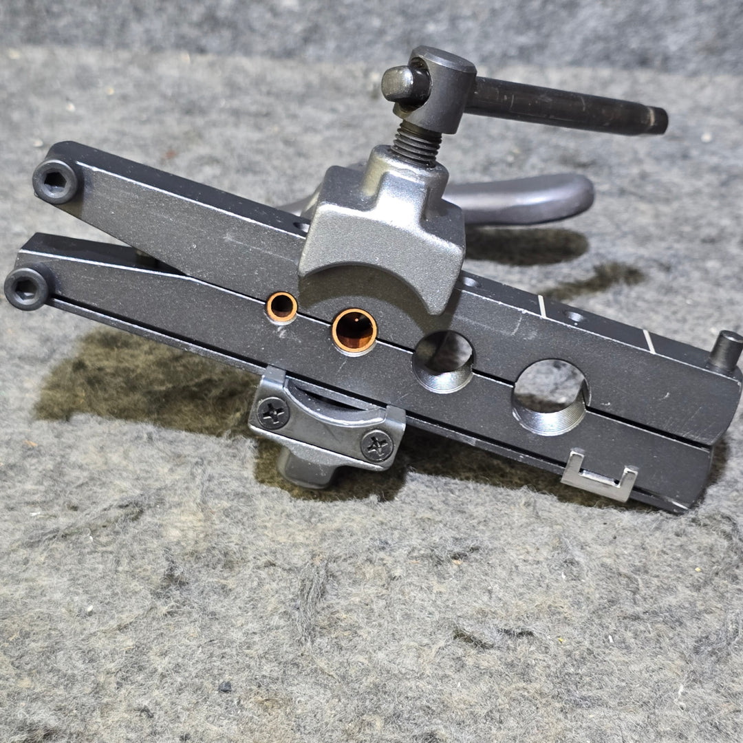 【中古美品・ケースにヘコミあり】BBK 超軽量フレアツールキット(700-FNPA仕様) 712-FNPA【桶川店】