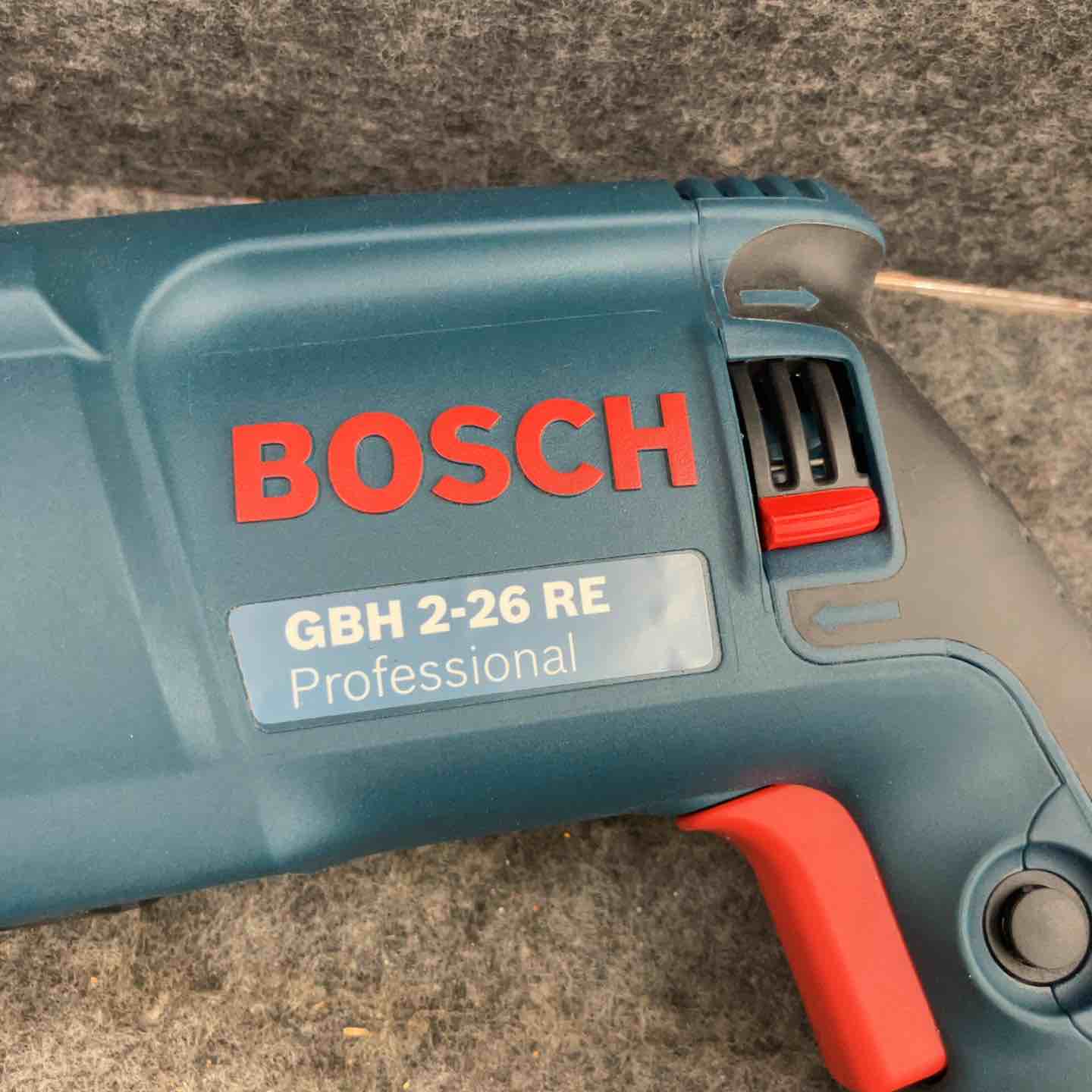 ☆ボッシュ(BOSCH) ハンマドリル GBH2-26RE【鴻巣店】 – アクトツール