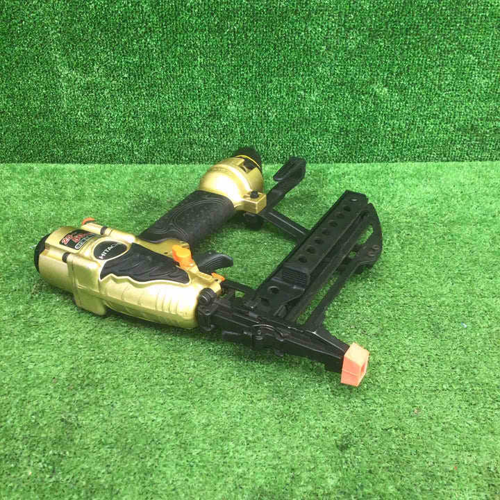 【中古品】 ハイコーキ/HIKOKI 高圧フロアタッカ N5004HMF 【鴻巣店】