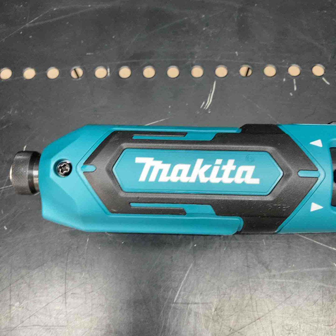 ★マキタ(makita) コードレスペンインパクトドライバー TD022DSHX【川越店】
