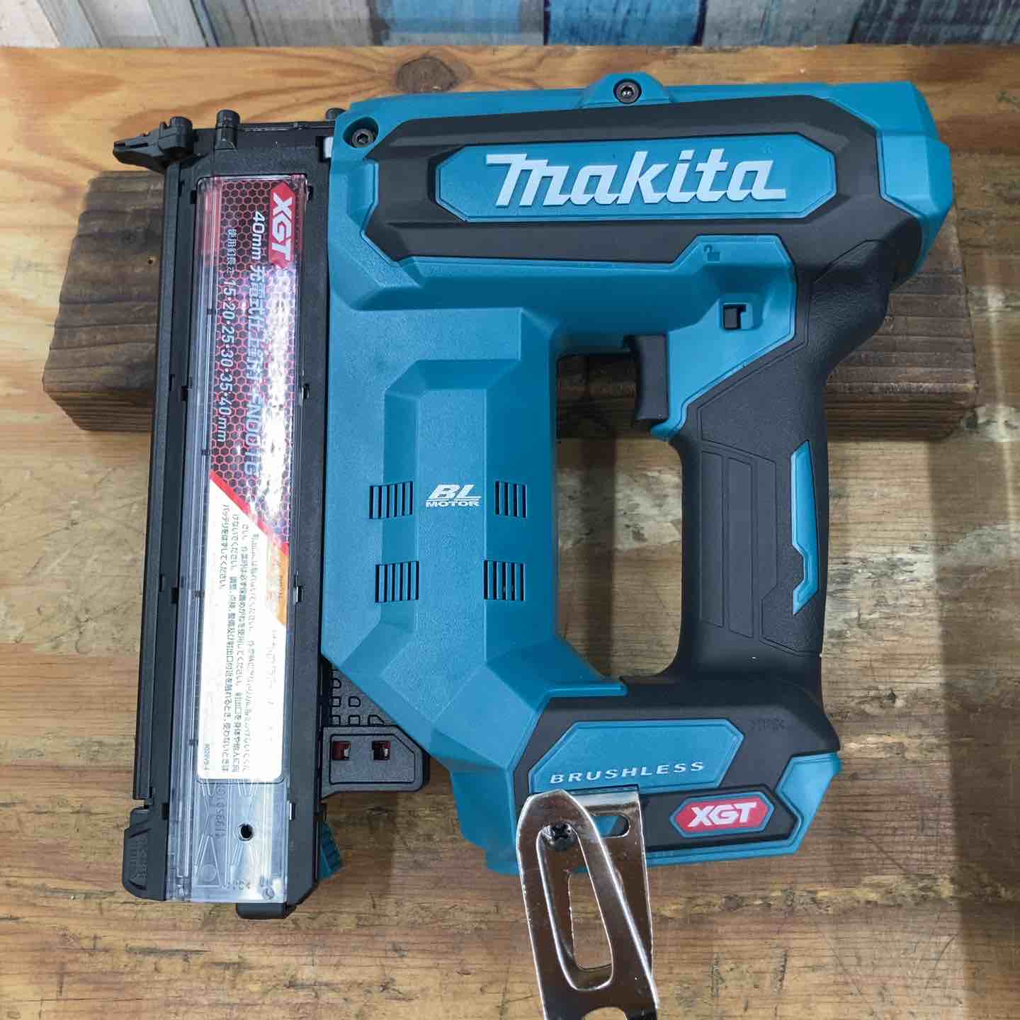 未使用品】☆マキタ(makita) 40mmコードレス仕上釘打 FN001GRDX 未使用品】☆マキタ(makita) 40mmコードレス仕上釘打 FN001GRDX