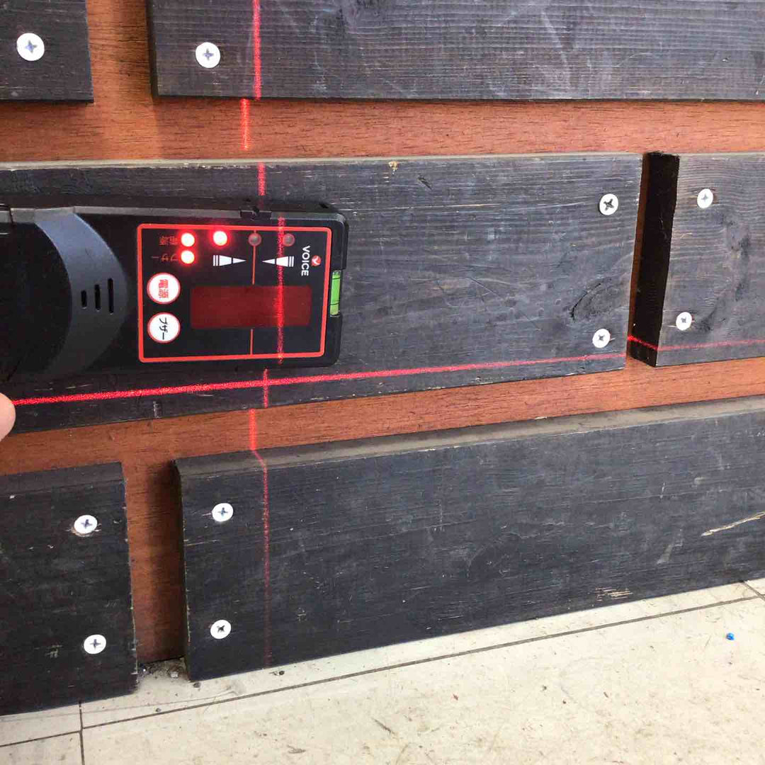 【現状品】 VOICE 5ラインレーザー墨出し器 VLR-5X 矩十字・横 【鴻巣店】