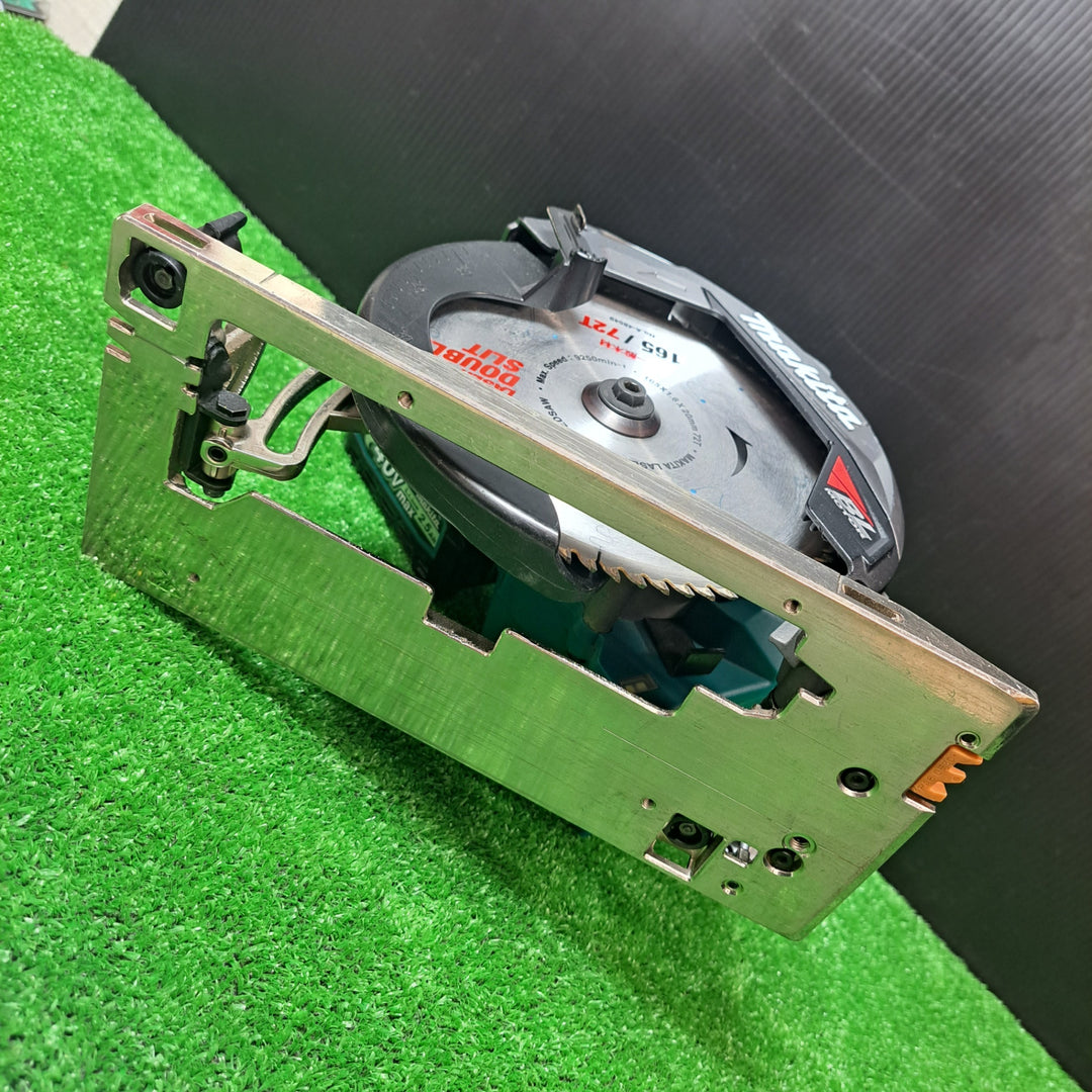 ★マキタ(makita) コードレス丸のこ HS001GZ 40Vmax2.5Ahバッテリー付き【岩槻店】