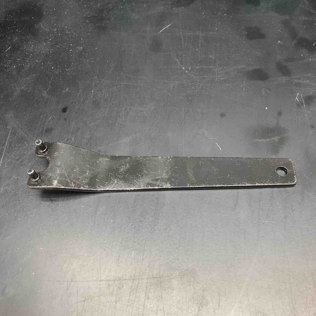 ☆マキタ(makita) 100mmコードレスディスクグラインダ GA404DZN (GA404DN)【川越店】