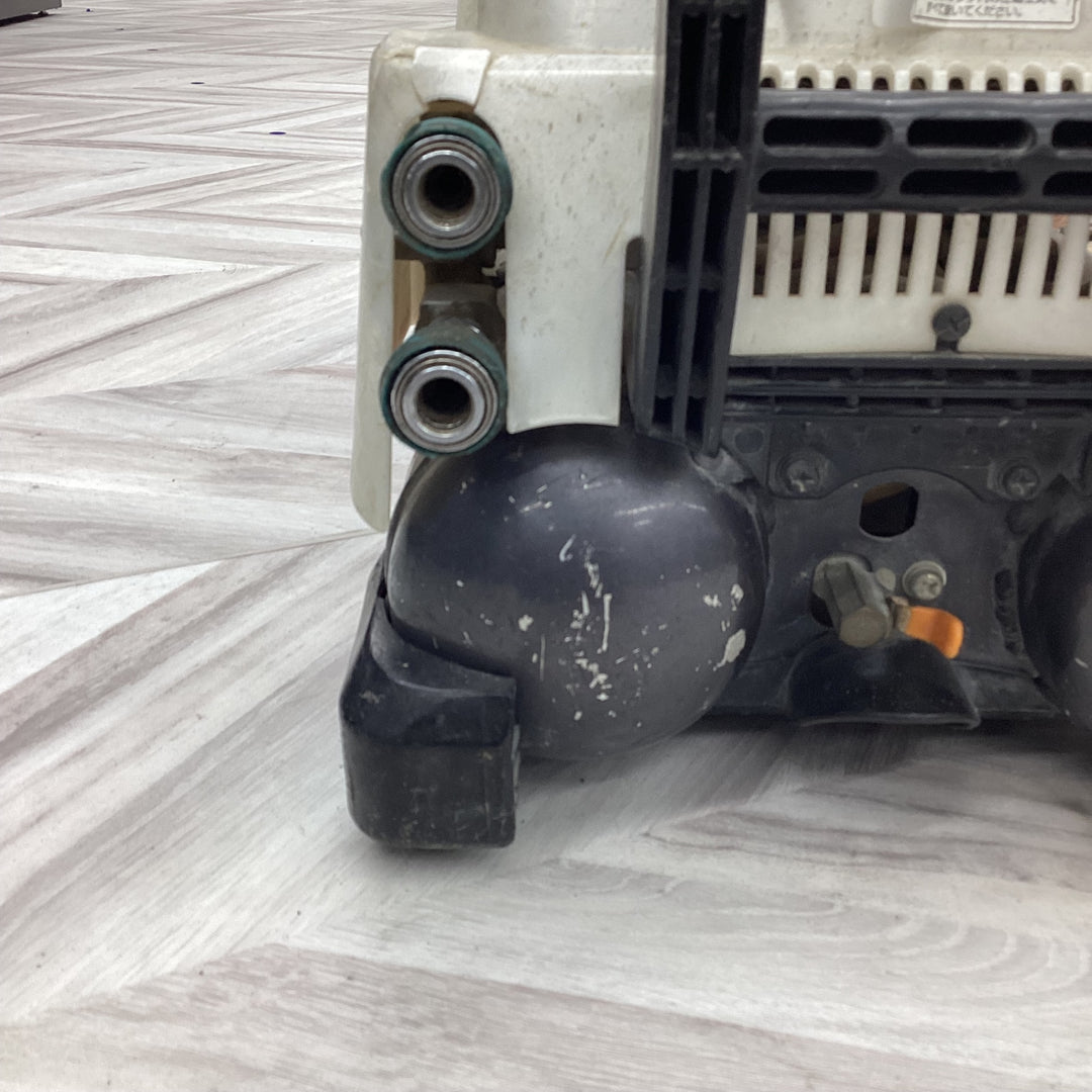 ★マキタ(makita) エアコンプレッサー AC400XW【越谷店】