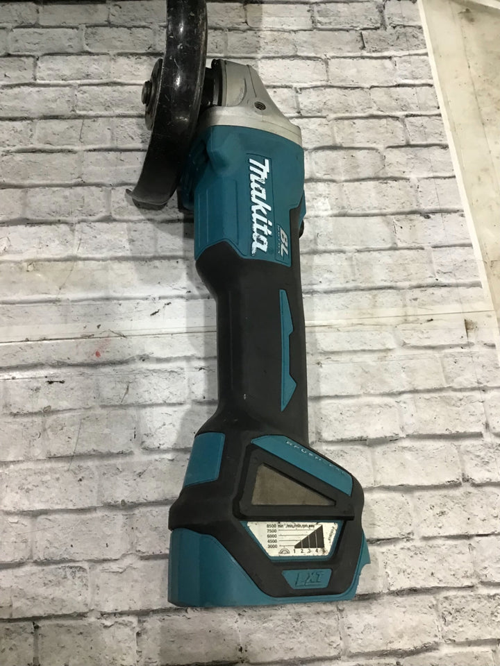 ★マキタ(makita) 125mmコードレスディスクグラインダ GA512DRGX【川口店】