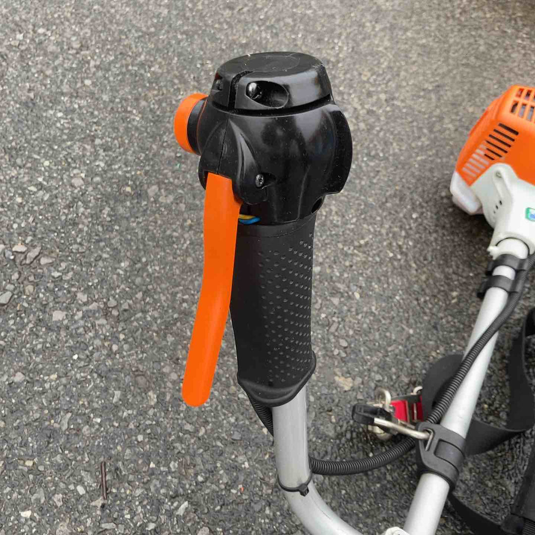 【中古品/店頭受取り限定】スチール(STIHL) エンジン刈払い機 FS23C【東大和店】