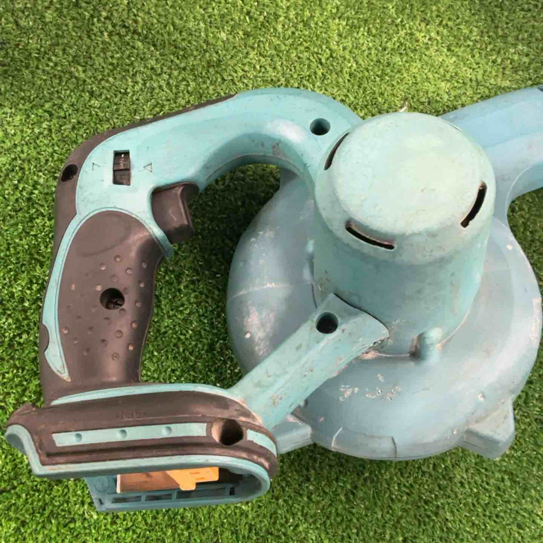 ☆マキタ(makita) コードレスブロワ UB142DZ【草加店】