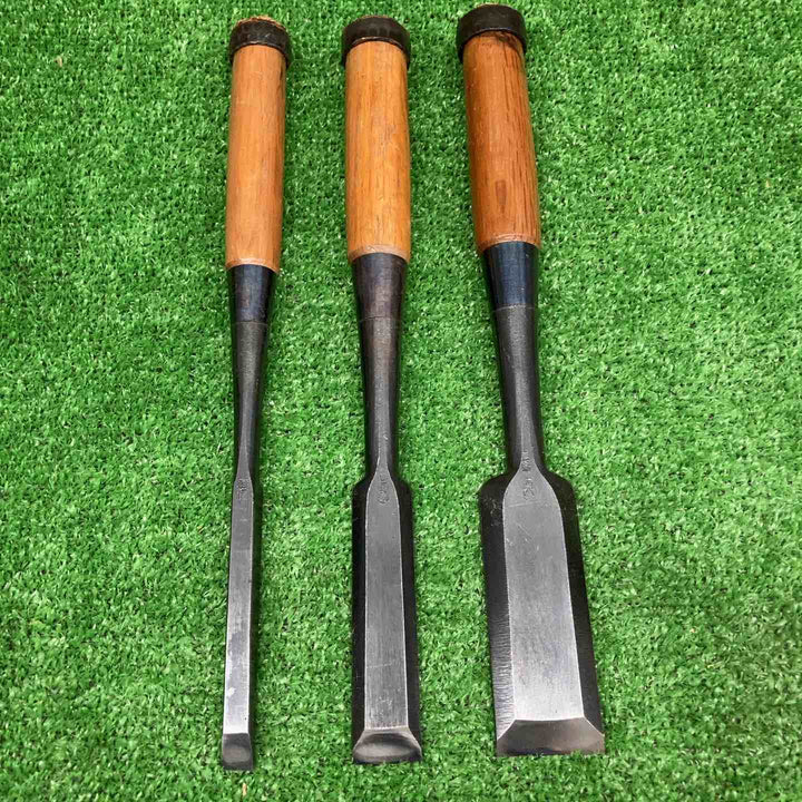 【中古現状品】 鑿 のみ 国寿 銘 ＊3本組 【鴻巣店】