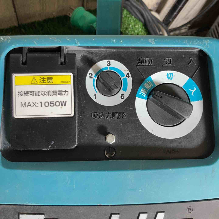 ★マキタ(makita) 集じん機 乾湿両用 483(P) 本体＋ホース【戸田店】