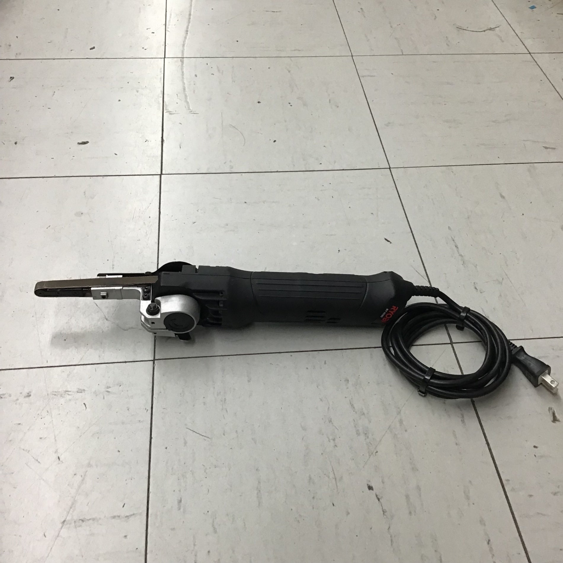 中古品】 リョービ/RYOBI ベルトサンダー BY-1030 【鴻巣店】 – アクト 中古品】 リョービ/RYOBI ベルトサンダー BY-1030 【鴻巣店】 – アクト
