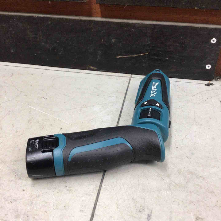 【中古品】 マキタ/makita コードレスペンインパクトドライバ TD021DSHSP 【鴻巣店】