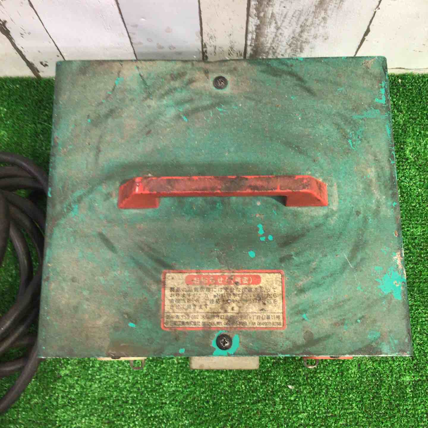 ◇日動工業(NICHIDO) ハイパワー昇圧器 トランス 変圧器 M-E30 100V115V、125V【町田店】 ◇日動工業(NICHIDO) ハイパワー昇圧器 トランス 変圧器 M-E30