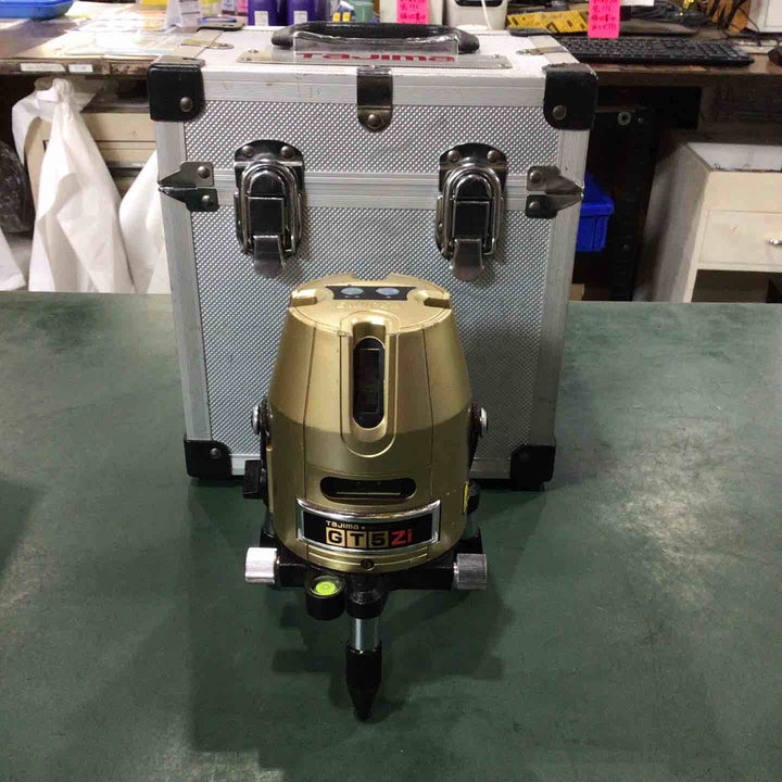 ◇タジマ(TAJIMA) レーザー墨出し器 GT5Zi 矩十字・横・地墨 GT5Z-I【川口店】