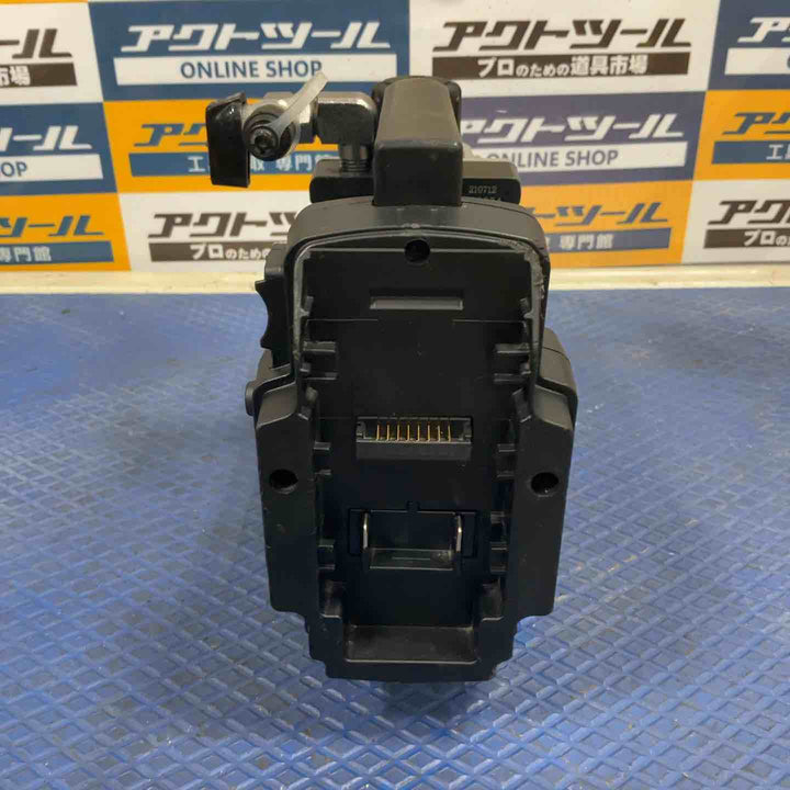 ◇パナソニック(Panasonic) コードレス真空ポンプ EZ46A3X-B【草加店】