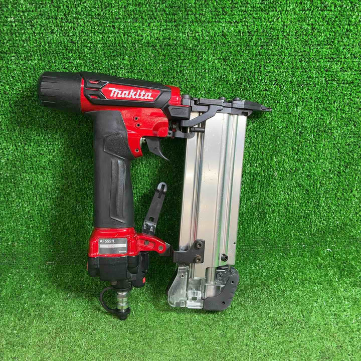 マキタ(makita) 高圧フィニッシュネイラ AF552H【藤沢店】