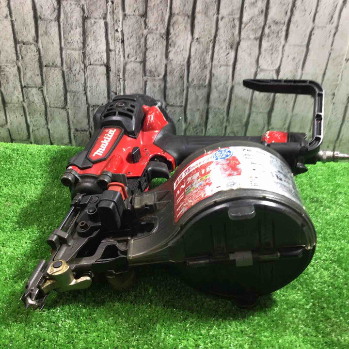 ★マキタ(makita) 高圧エア釘打ち機 AN731H【川口店】