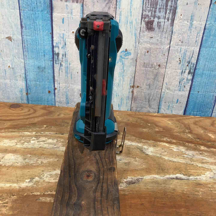 【中古品】★マキタ makita コードレスピンネイラ PT353DZ 18V 本体のみ【柏店】