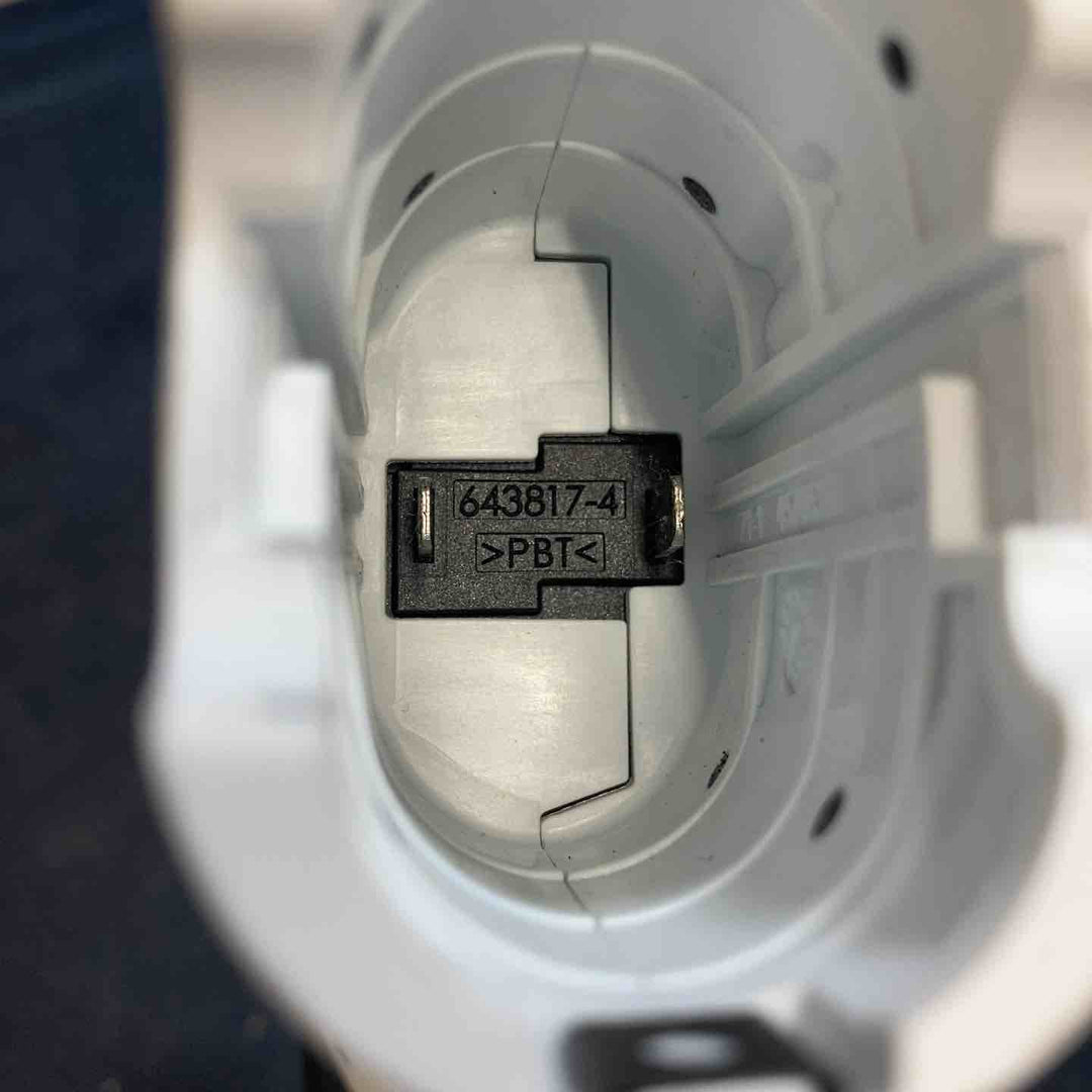 ☆マキタ(makita) コードレスペンインパクトドライバー TD022DZW【八潮店】