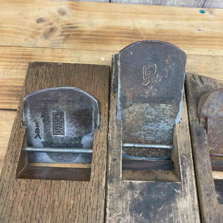 【中古品】 甚八・三六・東源次・助六・華仏？ 鉋5個セット  鉋 かんな カンナ 和工具 大工道具 鑿 のみ 鋸 のこ 【東大和店】