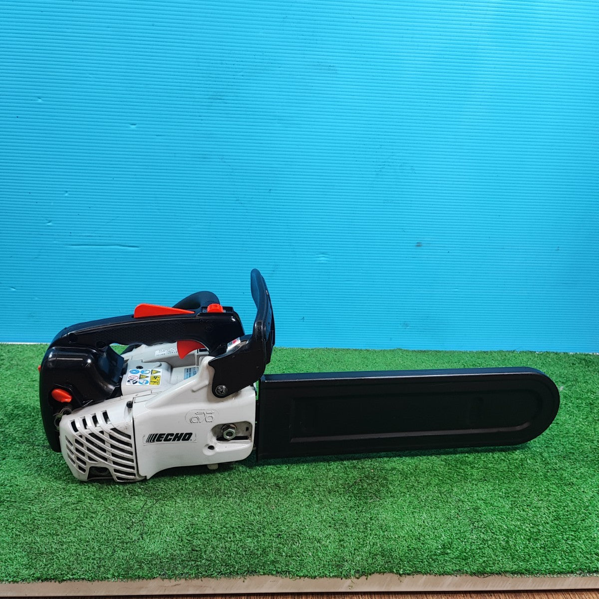 ECHO オイルチェーンソーECS-300T ECHO ECS-300T チェーンソー 日本製 【公式通販】