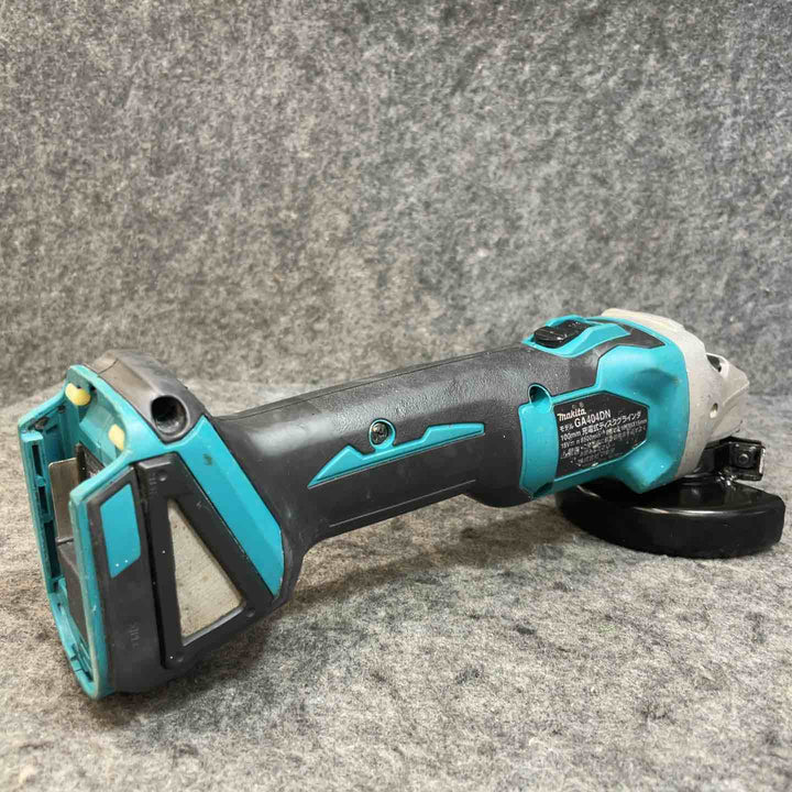 マキタ(makita) 100mmコードレスディスクグラインダ GA404DRGXN【桶川店】