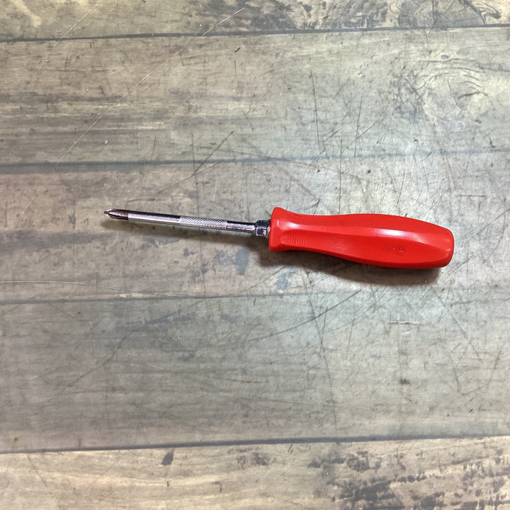 MAC TOOLS（マックツールズ） ペンタグリップスクリュードライバー プラス DP210 【東大和店】