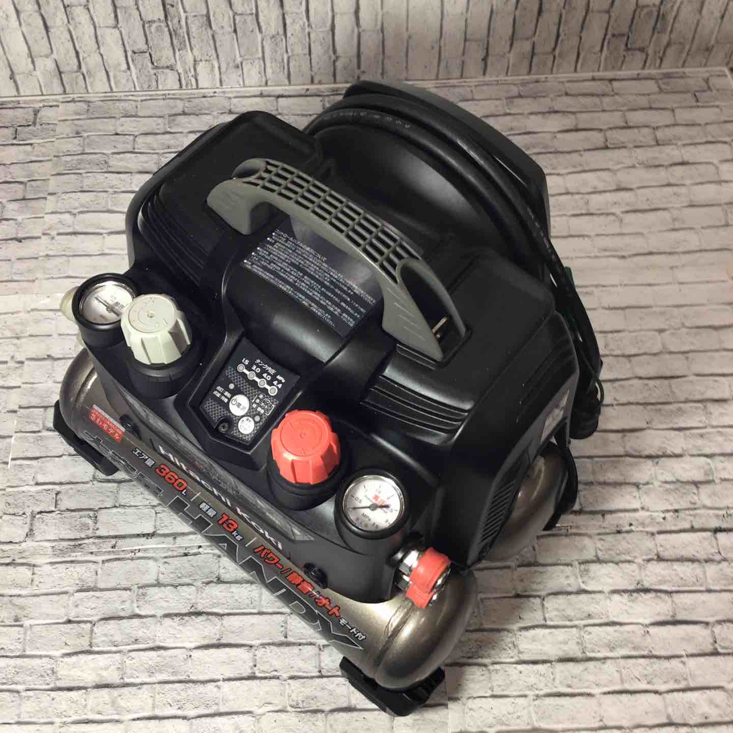 日立工機 EC1245H エアコンプレッサー 常高圧【市川行徳店】【店頭取引