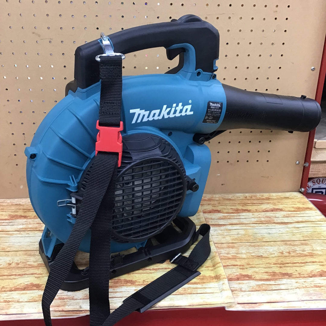 〇マキタ(makita) コードレスブロワ(バキュームキット付) MUB363DZV【川崎店】