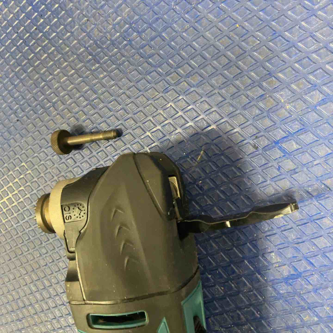 ★マキタ(makita) マルチツール TM3010CT【草加店】