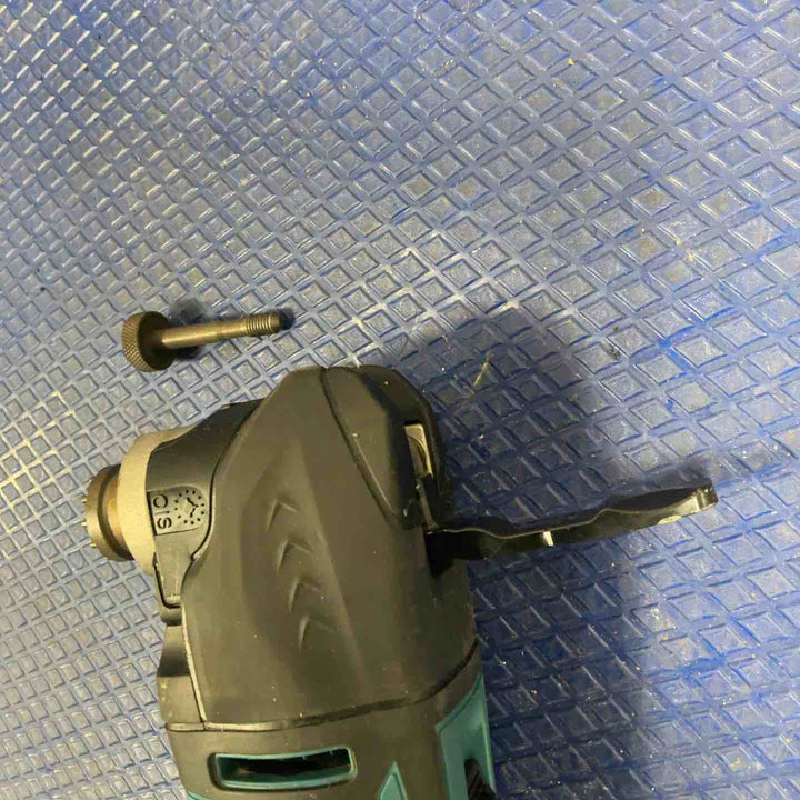 ★マキタ(makita) マルチツール TM3010CT【草加店】