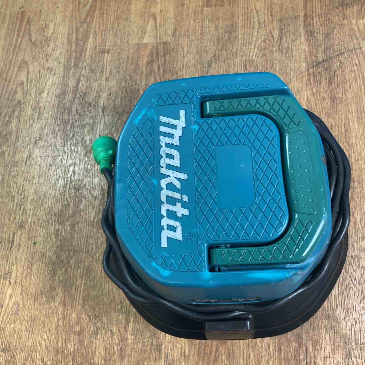 中古品】マキタ 集塵機 482【岩槻店】 – アクトツールオンラインショップ