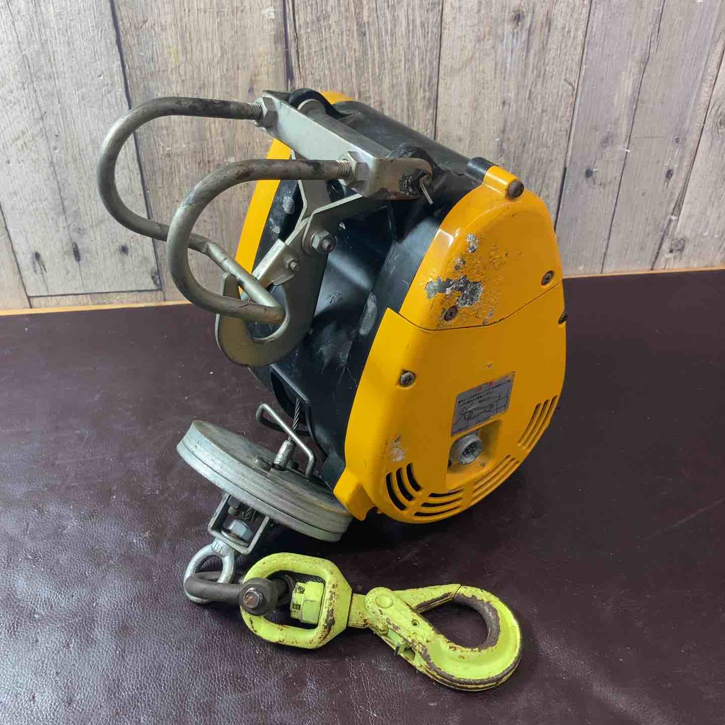 中古品】 リョービ(RYOBI) ウインチ WI-61C(31M) 【東大和店