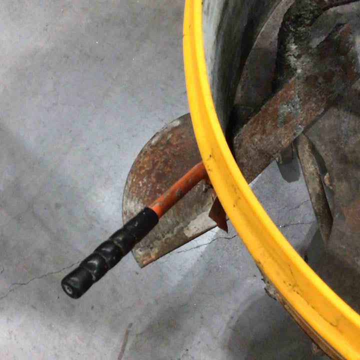 【店頭受取り限定】トウカイ コクリートミキサー PBM3.5HS【川口店】