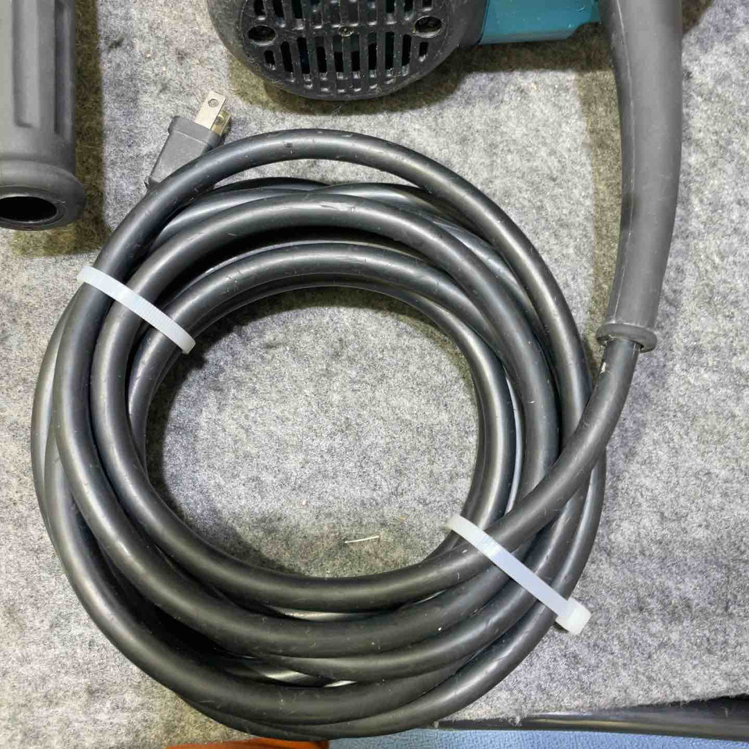 マキタ(makita) 電動ハンマ HM0830【桶川店】