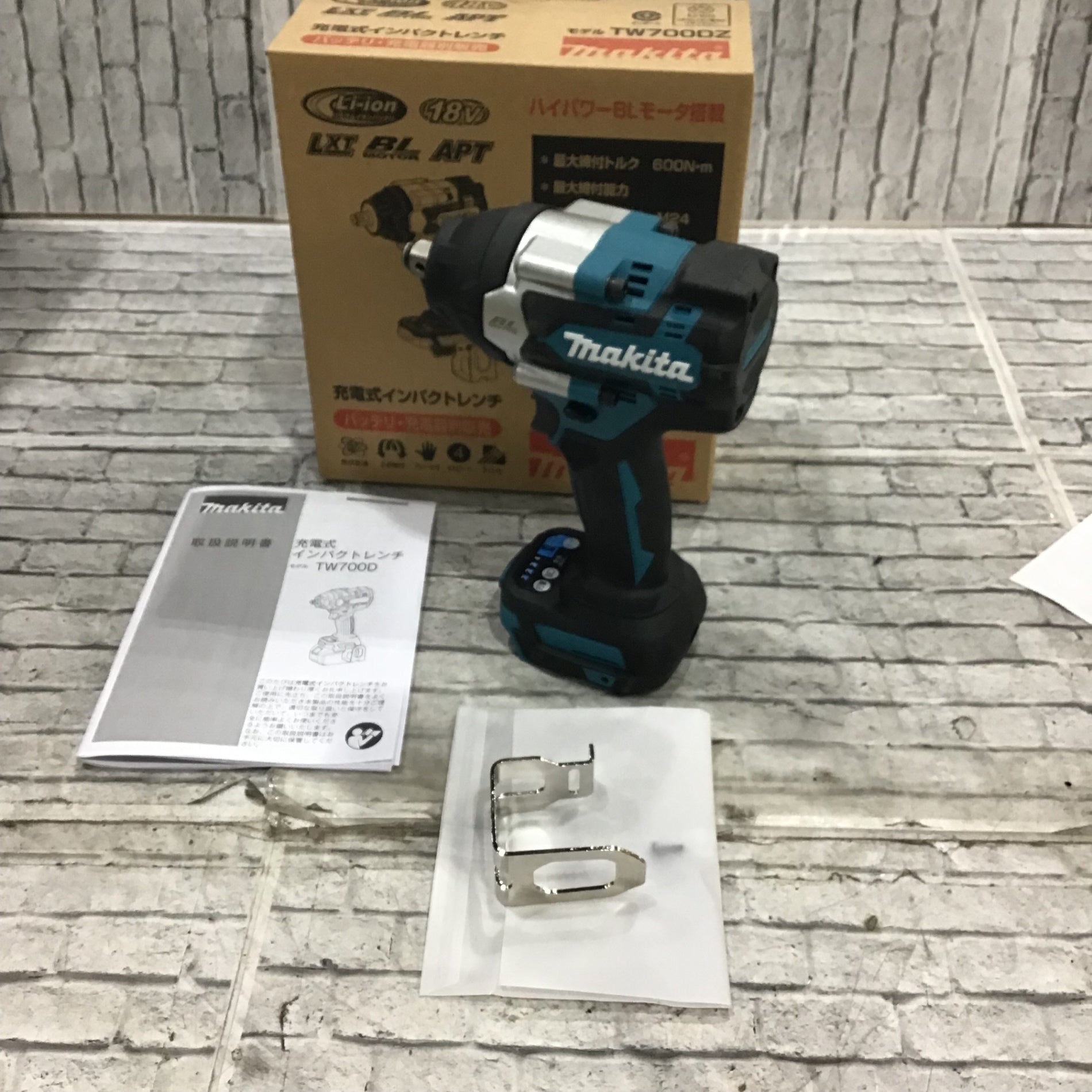 ☆マキタ(makita) コードレスインパクトレンチ TW700DZ【川口店