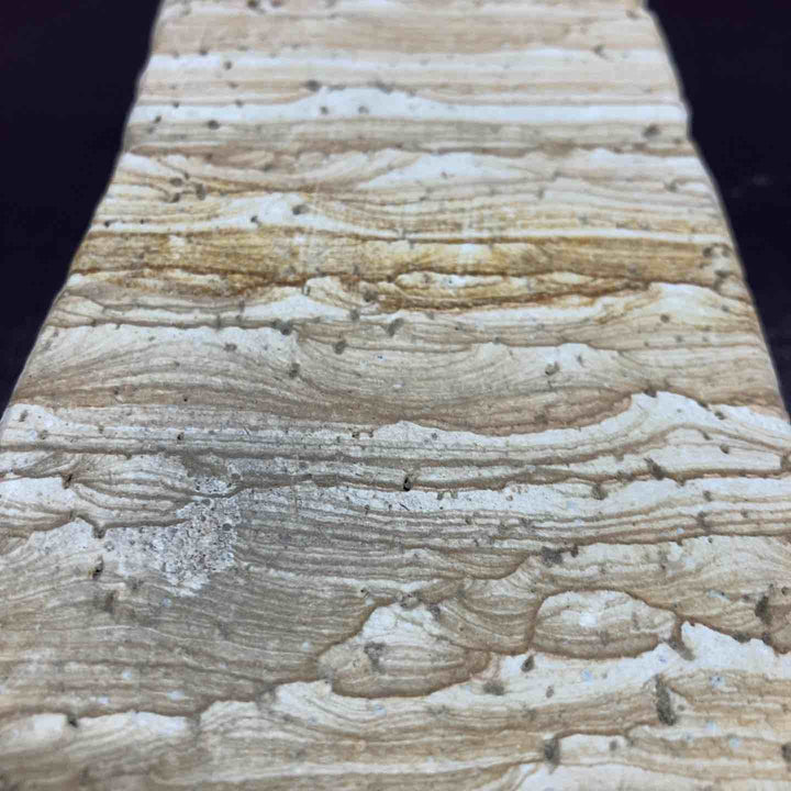 【超希少】 【未使用品】 天然砥石 産地不明 重量約3.4Kg 長さ約220mmｘ幅約105mmｘ高さ約70mm 番手細かめ 三河白名倉？ 沼田？ 【東大和店】