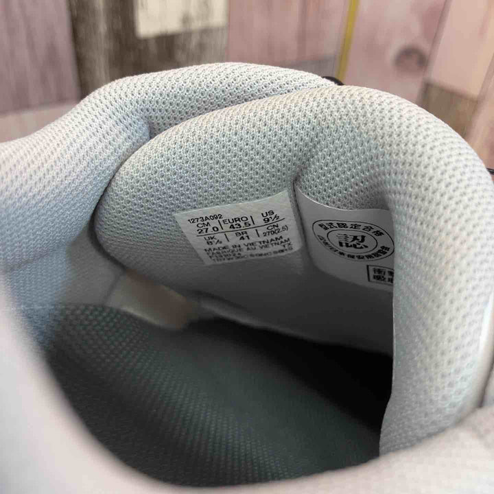 アシックス ウィンジョブ CP219 BOA ホワイトxショッキングオレンジ  サイズ：27.0【八潮店】
