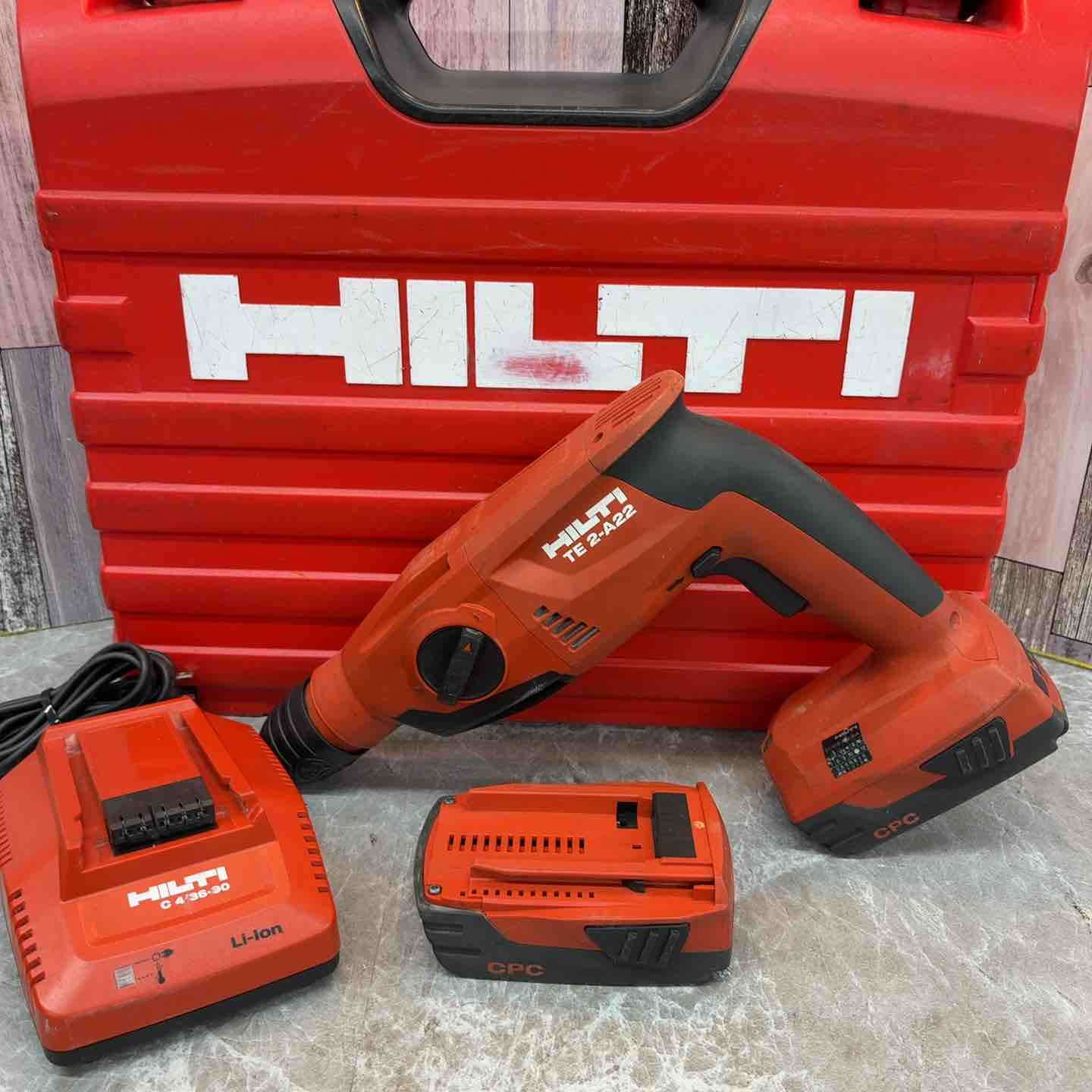 HILTI ★TE 2 ヒルティ★ハンマードリル★使用時間５時間以内★始動確認済 TE 2-S ロータリーハンマー - ハンマードリル - Hilti Japan
