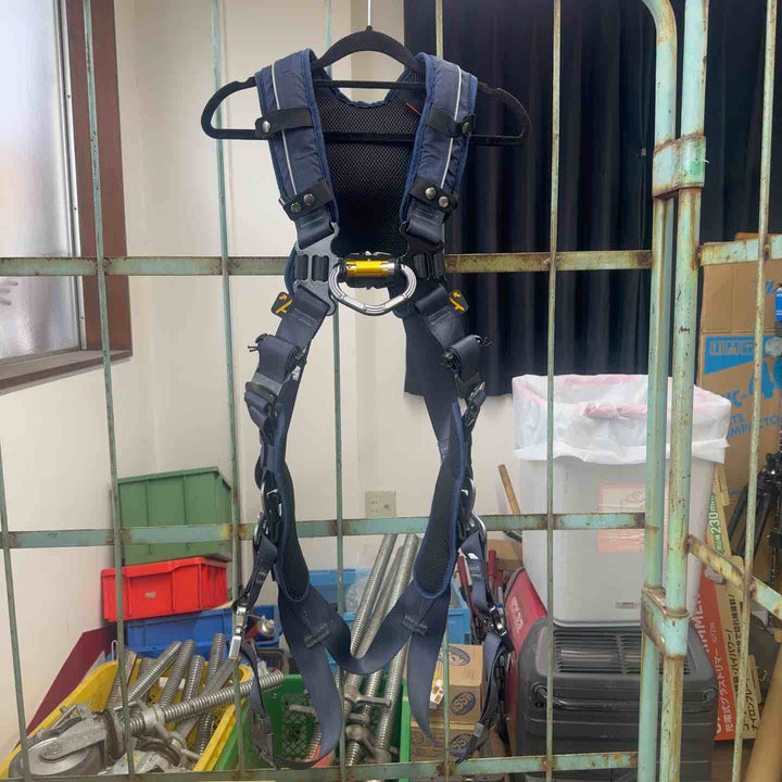【美品中古】 ツヨロン 藤井電工 Mサイズ フルハーネス TH-520V-OT-BL-M-HG ZEROGハーネス 墜落制止用器具の規格適合品 【桶川店】