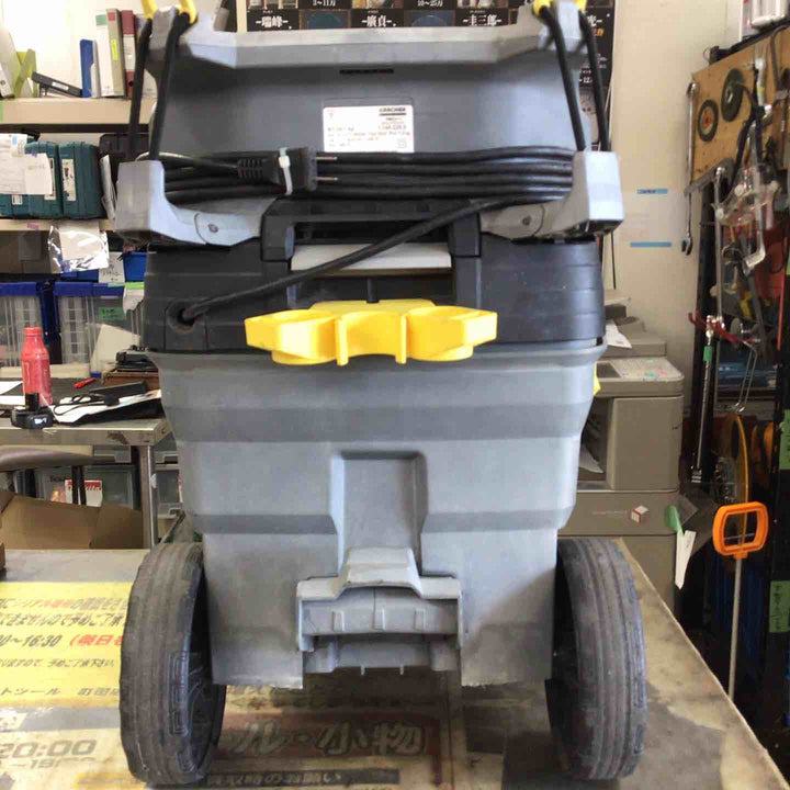 ケルヒャーバキュームクリーナー NT30/1Ap【町田店】