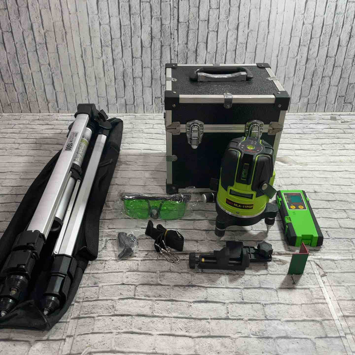◇マイト工業 グリーンレーザー墨出し器 MLA-11FGP【川口店】