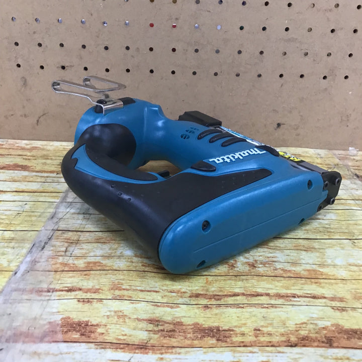 ☆マキタ(makita) RT線専用コードレスタッカー ST110DZ【川崎店】