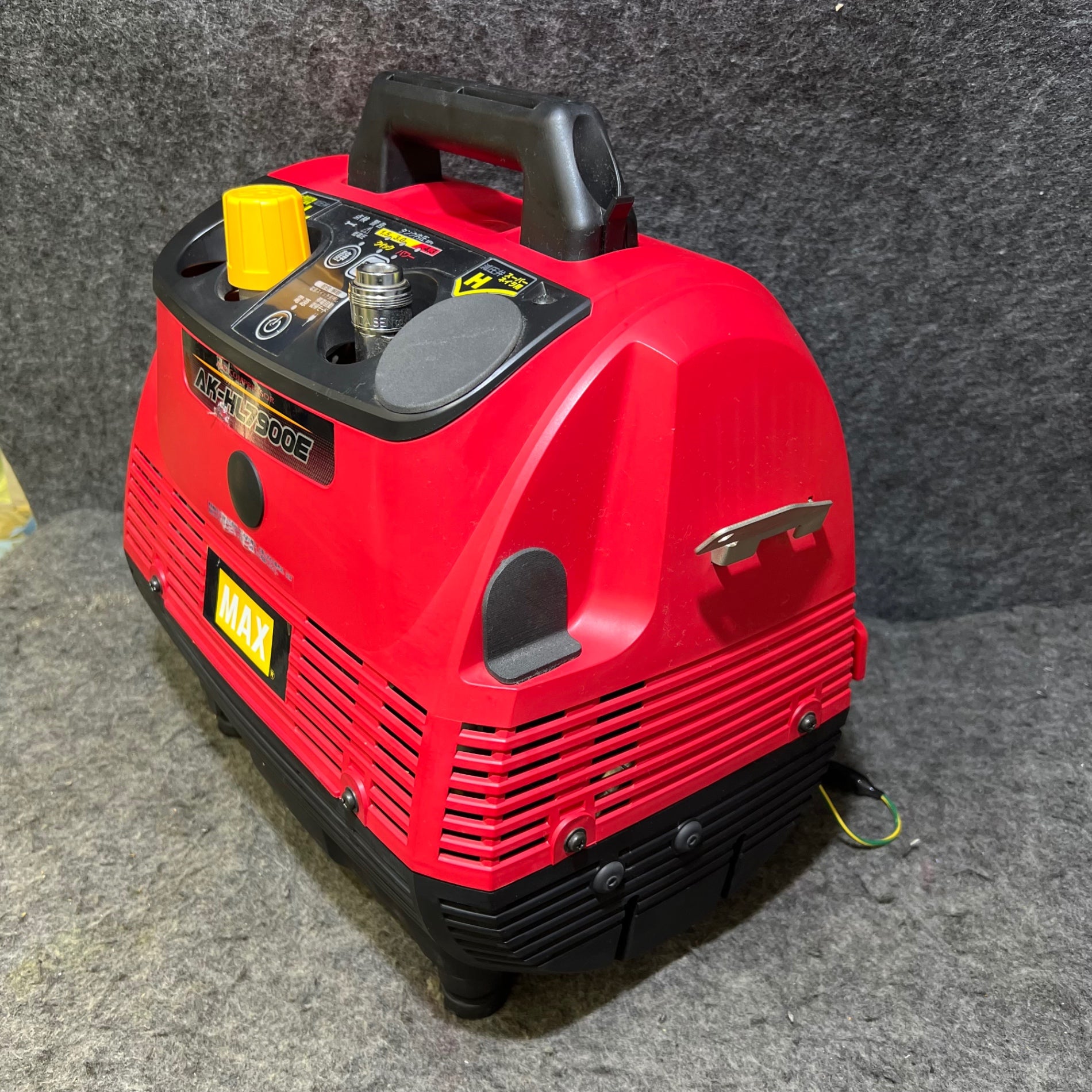 説明必読※☆マックス(MAX) エアコンプレッサー AK-HL7900E【桶川店