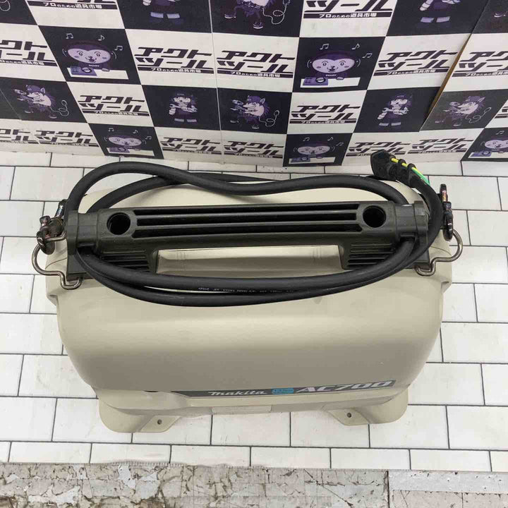 ★マキタ(makita) エアコンプレッサー AC700【所沢店】