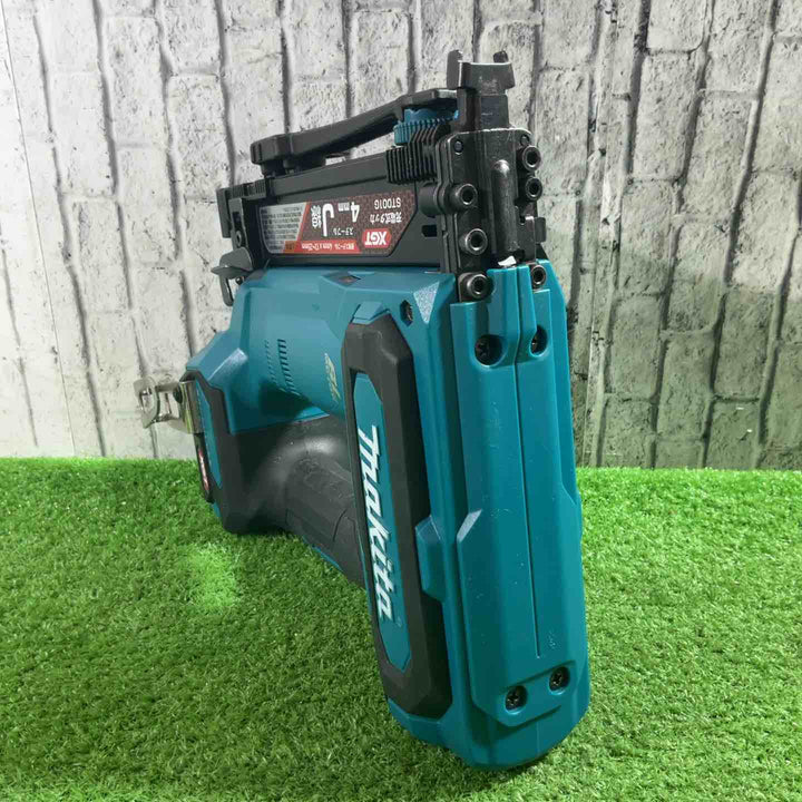 ★マキタ(makita) コードレスタッカー ST001GZK【川口店】
