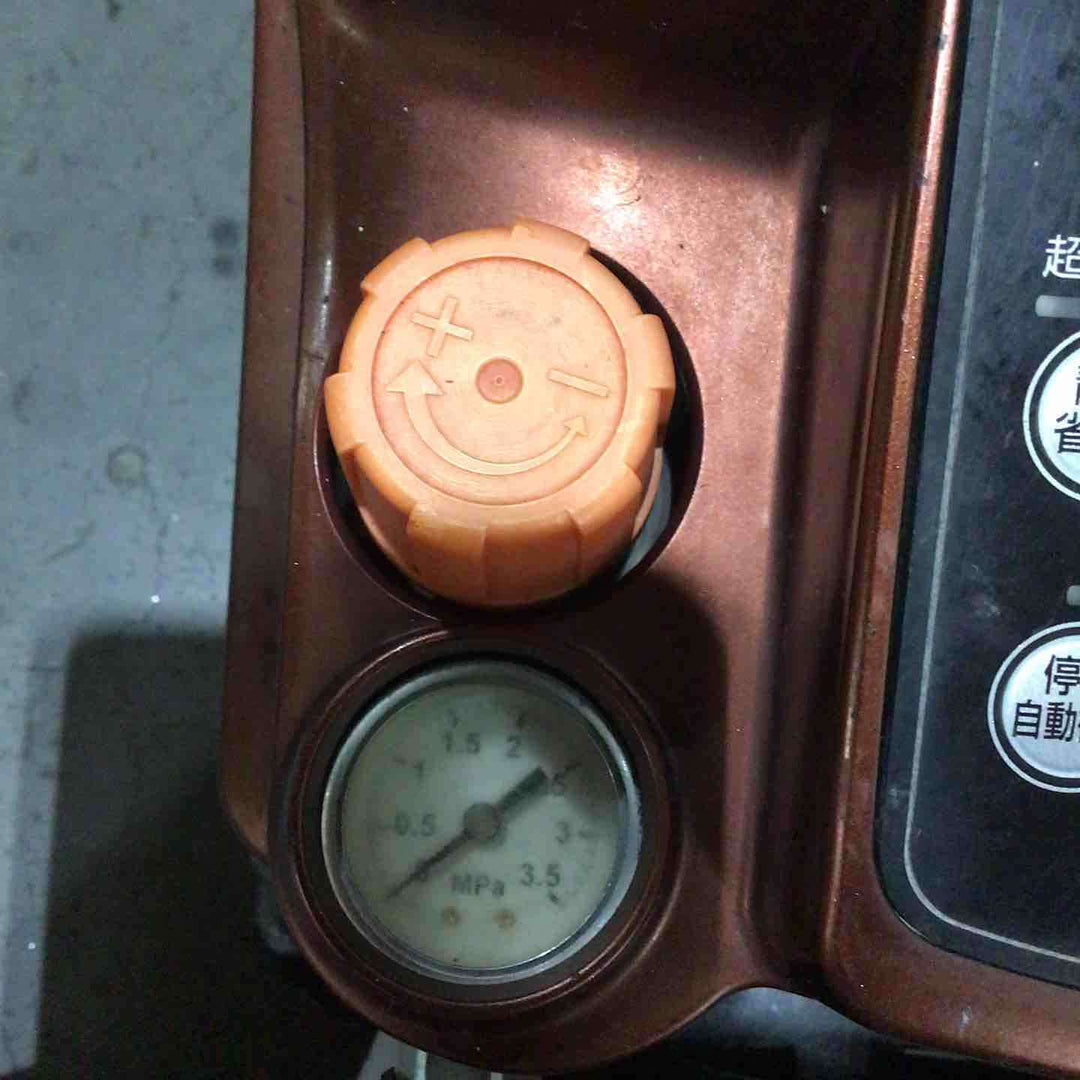 【現状品】◇マックス(MAX) スーパーエアコンプレッサ AK-HH1250E2 プレミアムレッド 限定カラー【鴻巣店】