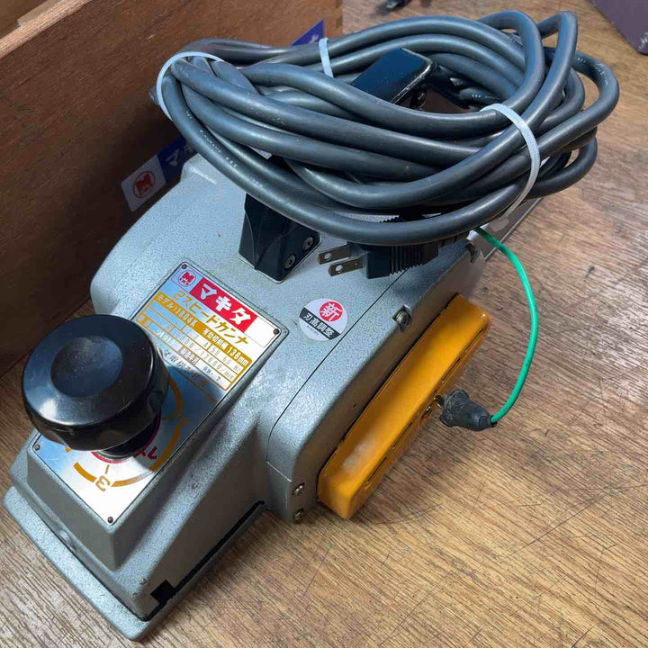 マキタ(makita) 2スピードカンナ 1804K 幅136mm【岩槻店】